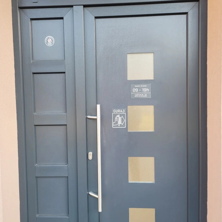 Galerija natpisnih pločica