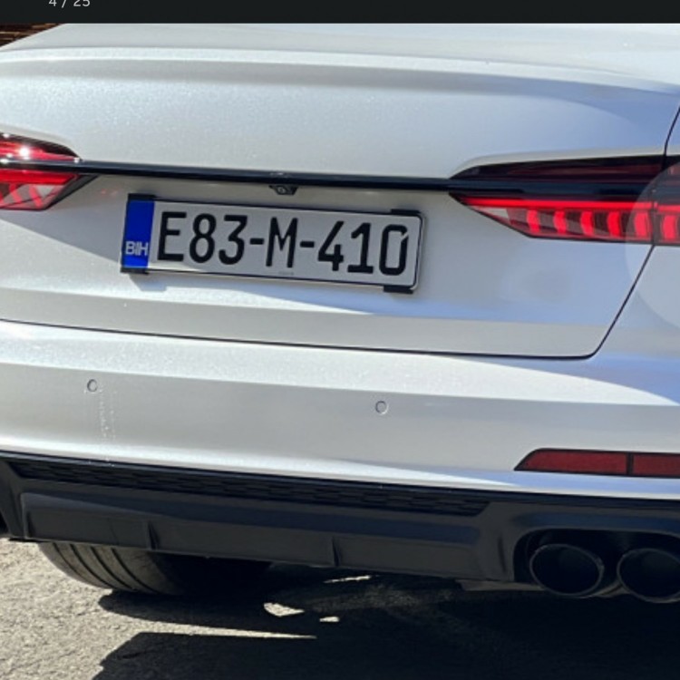 Galerija slika modularnih nosača tablica