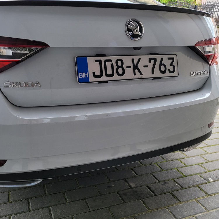 Galerija slika modularnih nosača tablica